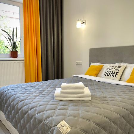 Sunny Home Apartments Апартаменти У Новобудові Поряд Медичний Центр Angelholm Дуже Чисто! Czerniowce Zewnętrze zdjęcie