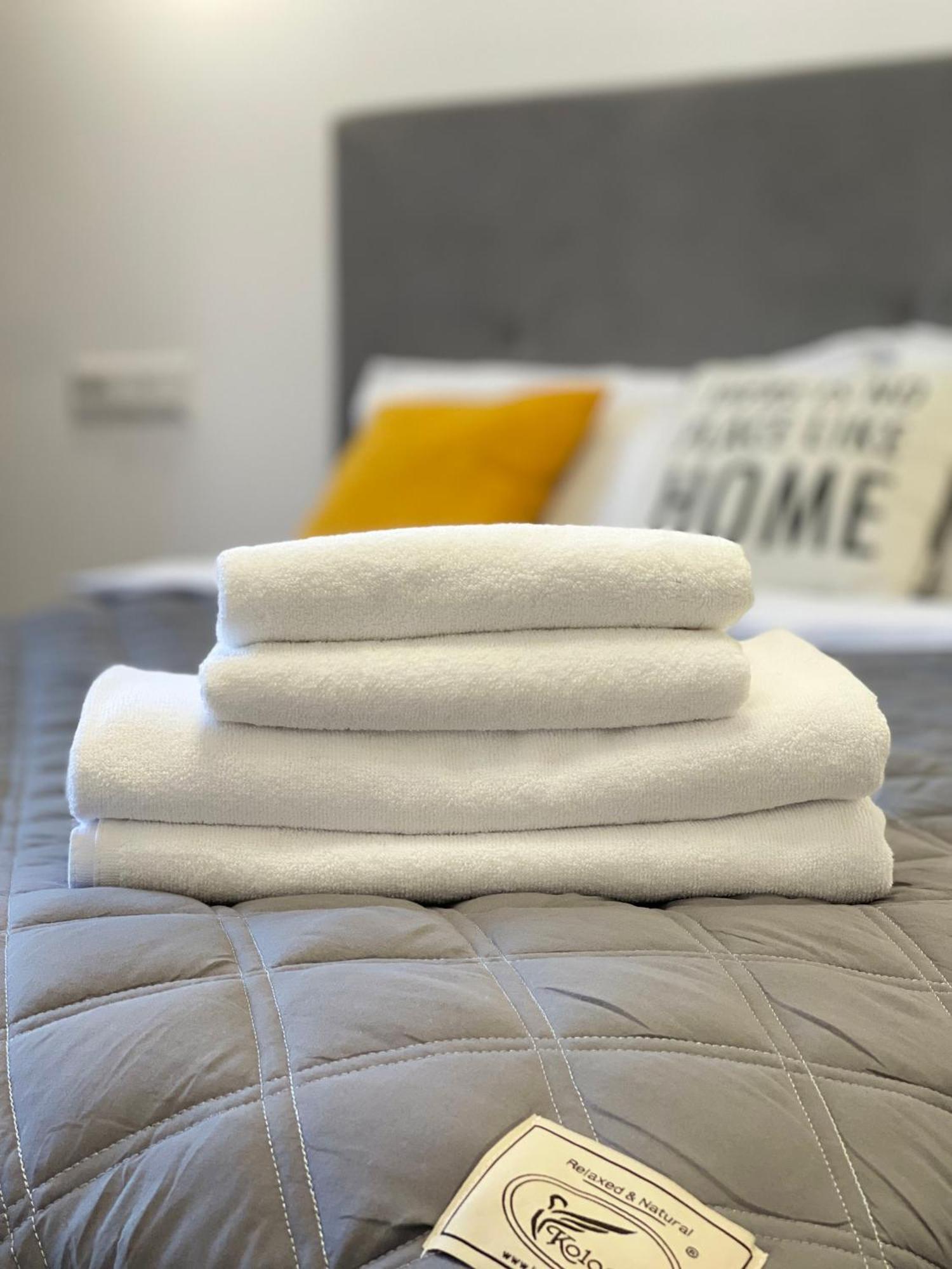 Sunny Home Apartments Апартаменти У Новобудові Поряд Медичний Центр Angelholm Дуже Чисто! Czerniowce Zewnętrze zdjęcie