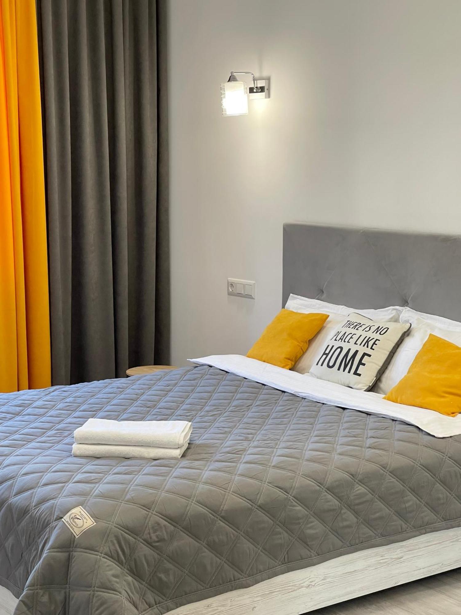 Sunny Home Apartments Апартаменти У Новобудові Поряд Медичний Центр Angelholm Дуже Чисто! Czerniowce Zewnętrze zdjęcie